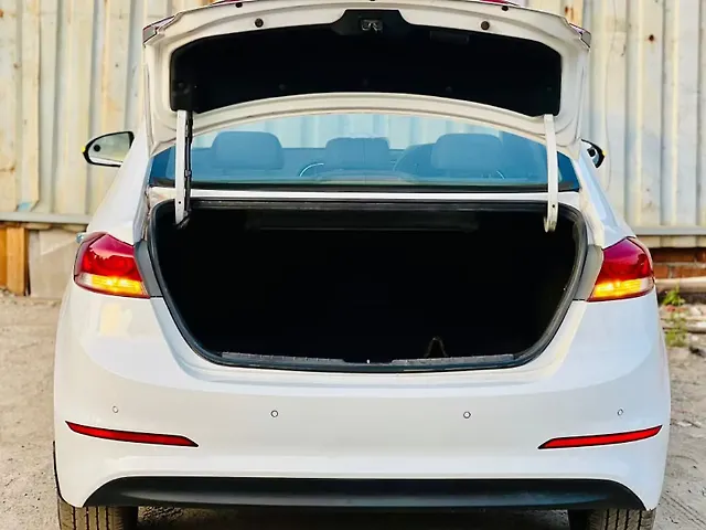 Used Hyundai Elantra [2016-2019] 1.6 SX (O) in Mumbai