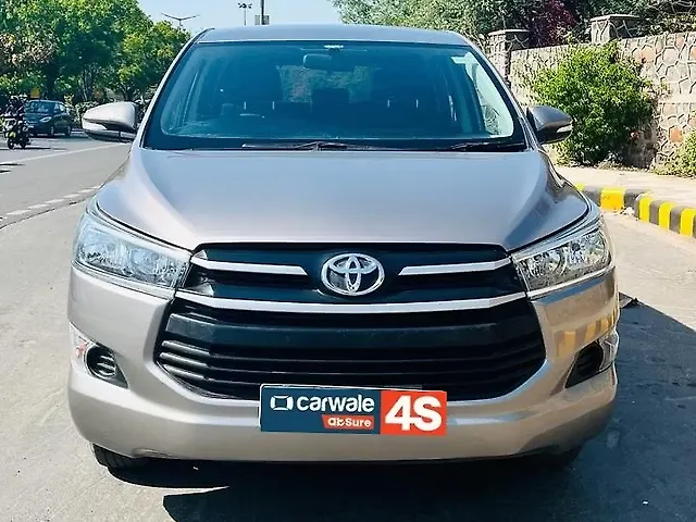 Used 2017 Toyota Innova Crysta in Delhi