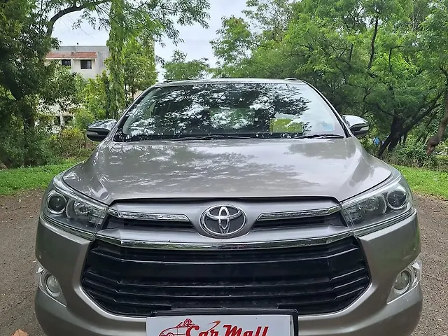 Used 2016 Toyota Innova Crysta in Nashik