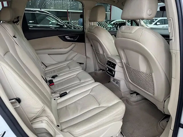Used Audi Q7 [2015-2020] 45 TDI Technology Pack in Hyderabad