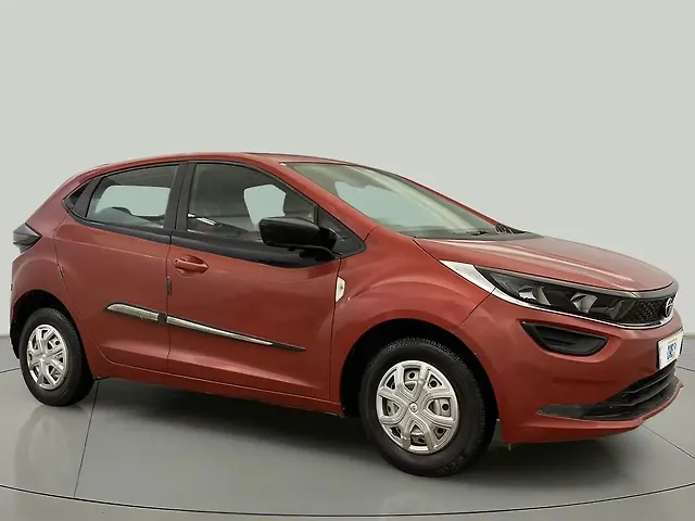 Used 2022 Tata Altroz in Noida