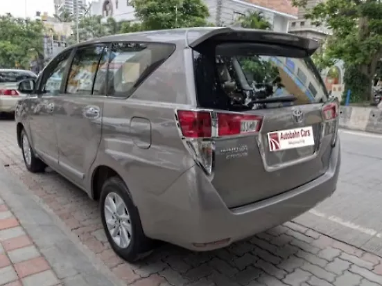 Used Toyota Innova Crysta [2016-2020] 2.4 V Diesel in Bangalore