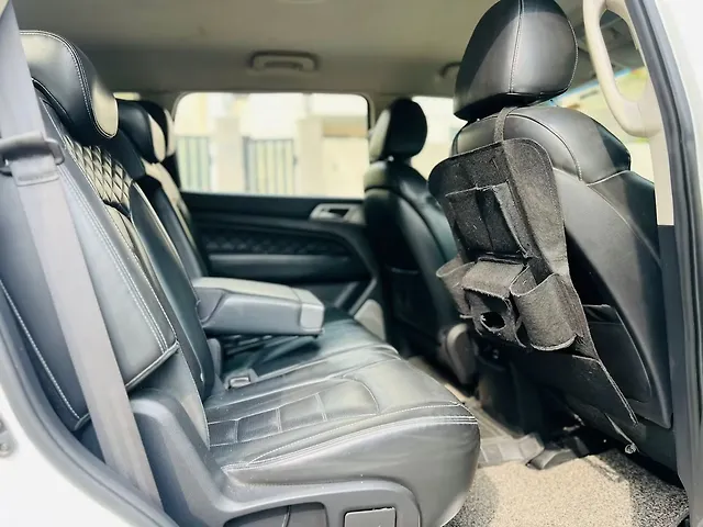 Used Mahindra Alturas G4 2WD AT [2018-2020] in Gurgaon