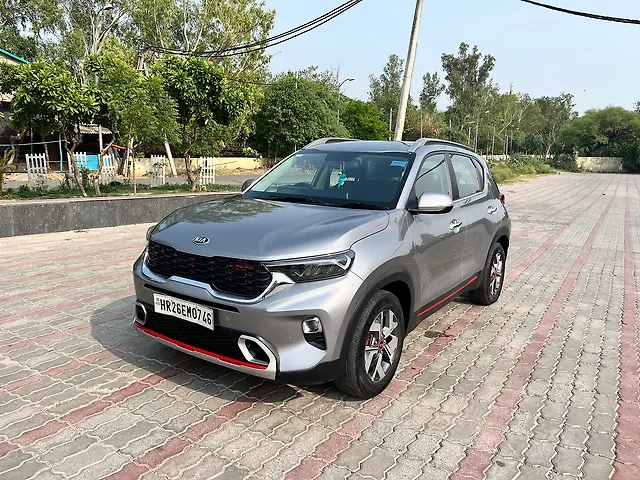 Used 2020 Kia Sonet in Delhi