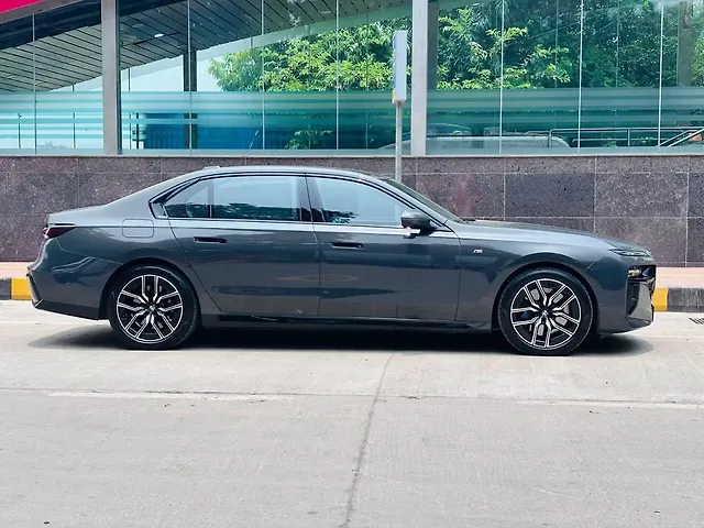 Used BMW 7 Series 740i M Sport in Mumbai