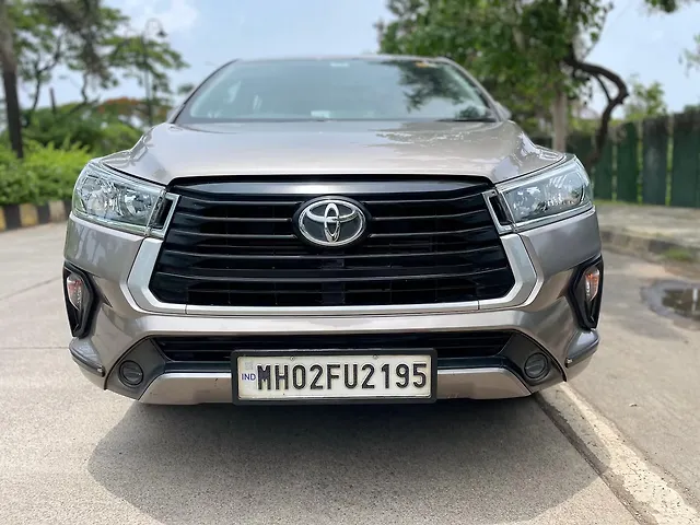 Used 2022 Toyota Innova Crysta in Mumbai