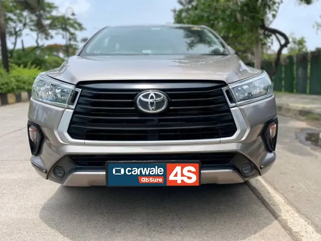 Used 2022 Toyota Innova Crysta in Mumbai