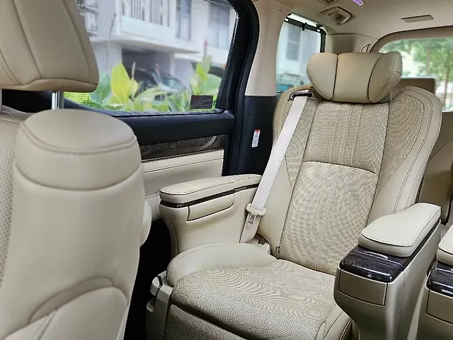 Used Toyota Vellfire [2020-2023] Hybrid in Mumbai