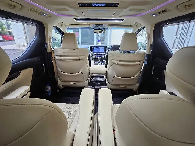 Used Toyota Vellfire [2020-2023] Hybrid in Mumbai