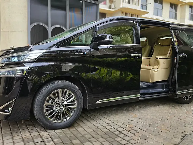 Used Toyota Vellfire [2020-2023] Hybrid in Mumbai