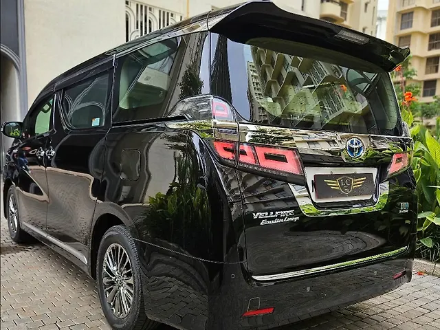 Used Toyota Vellfire [2020-2023] Hybrid in Mumbai