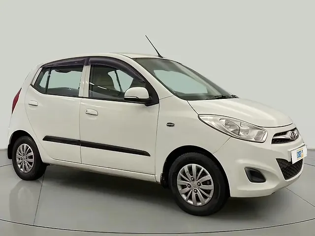 Used 2013 Hyundai i10 in Delhi
