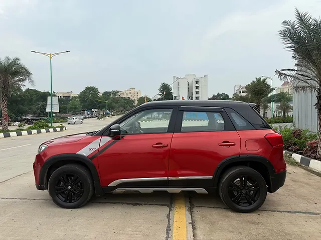 Used Maruti Suzuki Vitara Brezza [2016-2020] ZDi Plus Dual Tone AGS in Thane