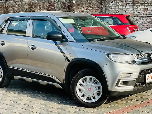 Used 2018 Maruti Suzuki Vitara Brezza in Surat
