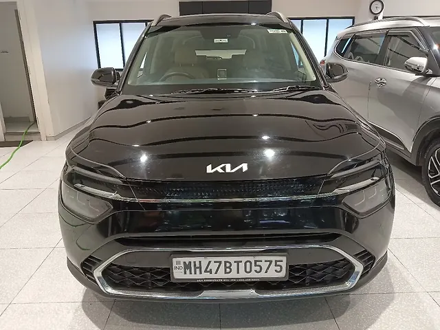 Used 2023 Kia Carens in Mumbai