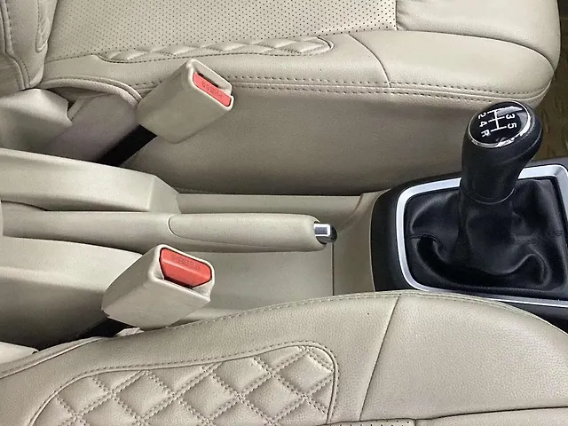 Used Maruti Suzuki Dzire [2017-2020] VXi in Delhi