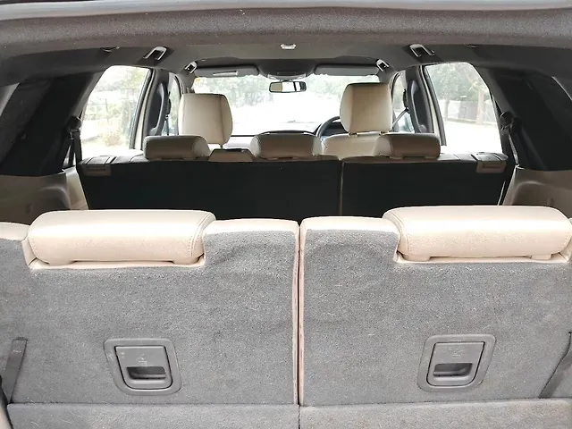 Used Ford Endeavour [2016-2019] Titanium 2.2 4x2 AT [2016-2018] in Noida