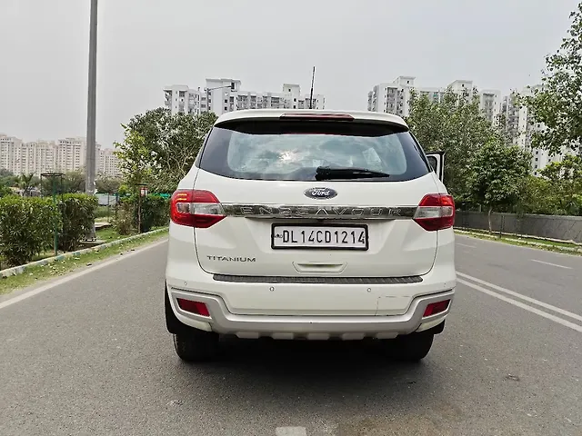 Used Ford Endeavour [2016-2019] Titanium 2.2 4x2 AT [2016-2018] in Noida