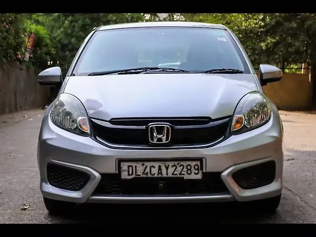 Used 2018 Honda Brio in Delhi