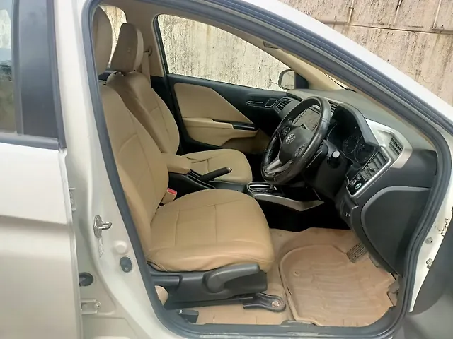 Used Honda City 4th Generation V CVT Petrol [2017-2019] in Mumbai