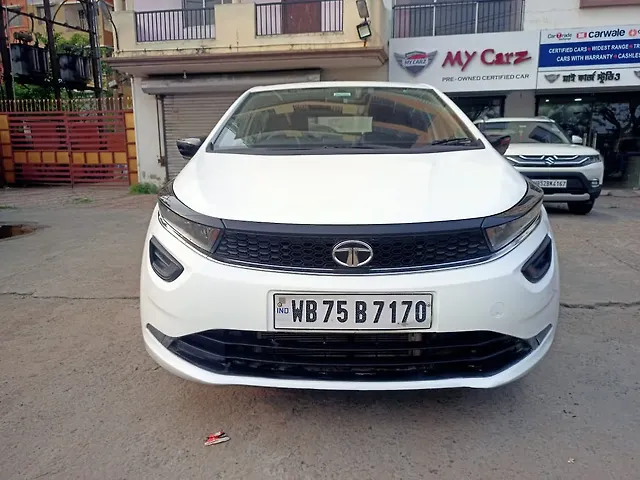 Used 2022 Tata Altroz in Kolkata