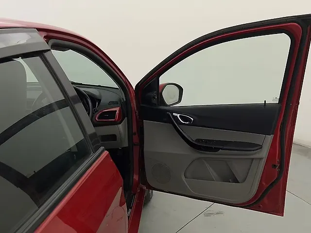 Used Tata Tiago [2016-2020] Revotron XZ Plus in Delhi