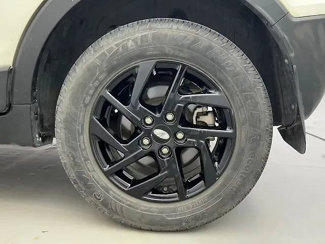 Used Mahindra XUV300 [2019-2024] W8 1.5 Diesel [2020] in Ahmedabad