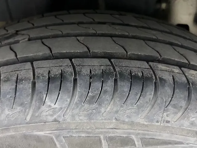 Used Mahindra XUV300 [2019-2024] W8 1.5 Diesel [2020] in Ahmedabad