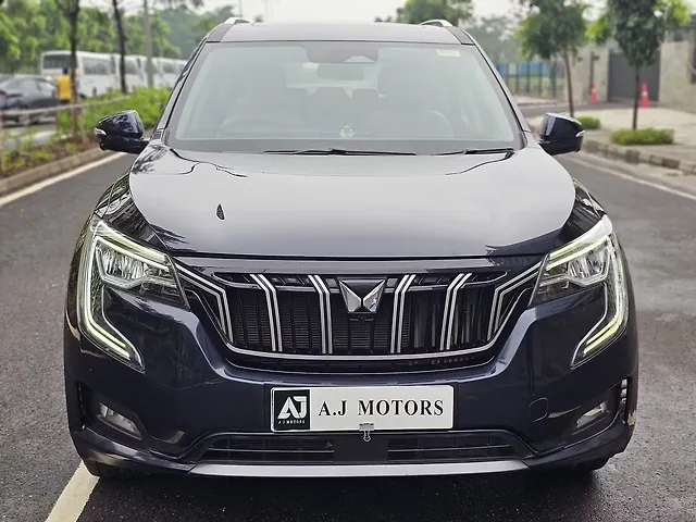 Used Mahindra XUV700 AX 7 Diesel  AT Luxury Pack 7 STR [2021] in Thane