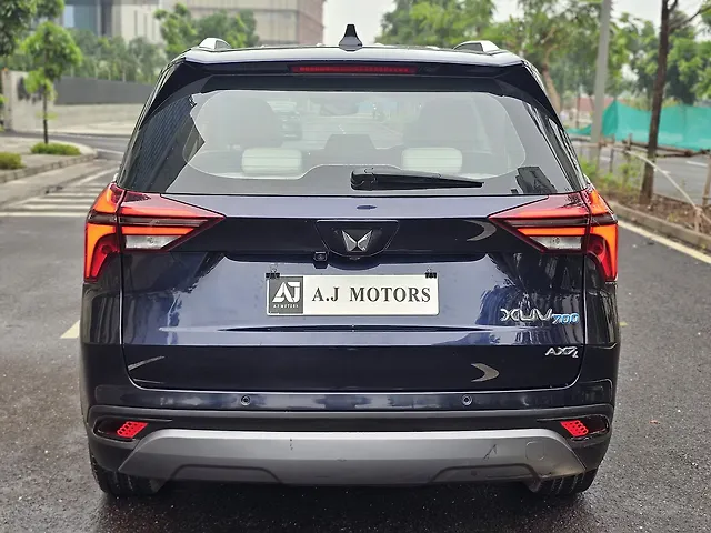 Used Mahindra XUV700 AX 7 Diesel  AT Luxury Pack 7 STR [2021] in Thane