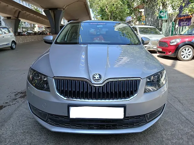 Used 2017 Skoda Octavia in Mumbai