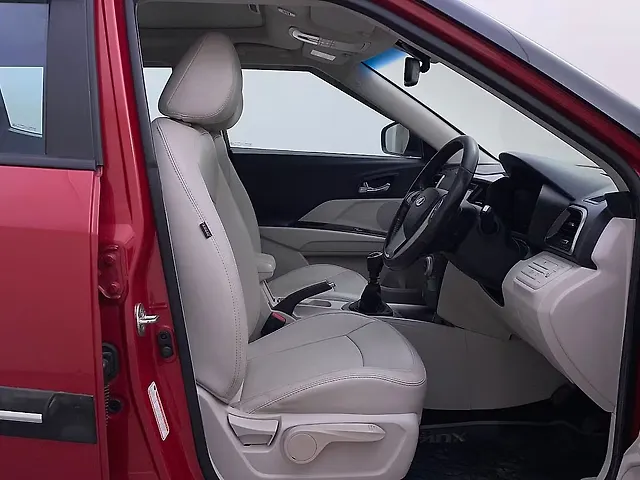 Used Mahindra XUV300 [2019-2024] W8 (O) 1.2 Petrol [2019] in Bangalore