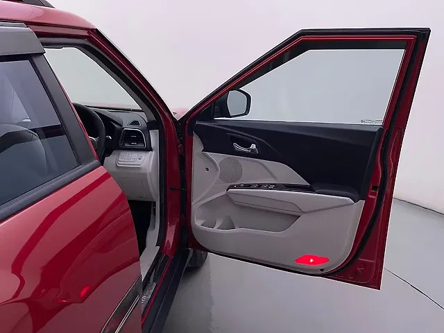 Used Mahindra XUV300 [2019-2024] W8 (O) 1.2 Petrol [2019] in Bangalore