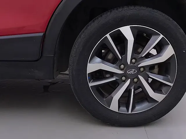 Used Mahindra XUV300 [2019-2024] W8 (O) 1.2 Petrol [2019] in Bangalore