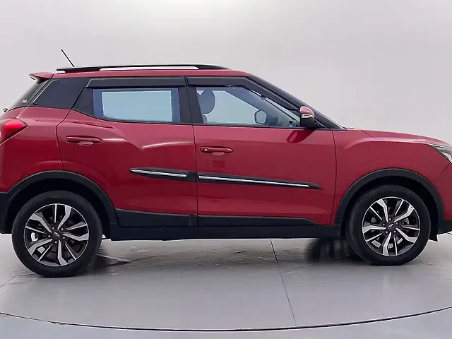 Used Mahindra XUV300 [2019-2024] W8 (O) 1.2 Petrol [2019] in Bangalore
