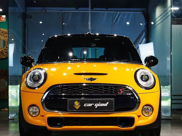 Used 2018 MINI Convertible in Noida