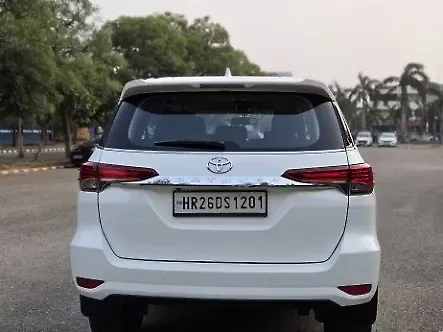 Used Toyota Fortuner [2016-2021] 2.8 4x2 AT [2016-2020] in Chandigarh