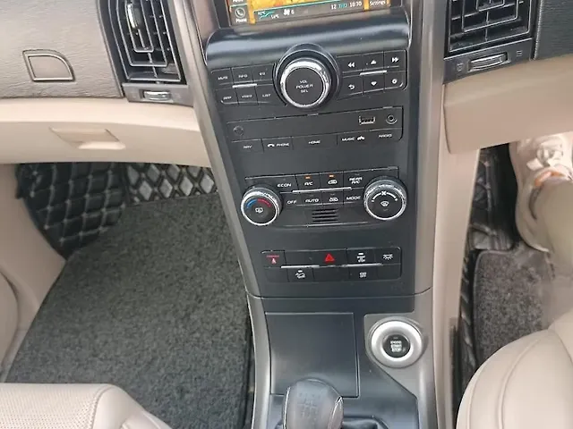 Used Mahindra XUV500 [2015-2018] W10 in Kharar
