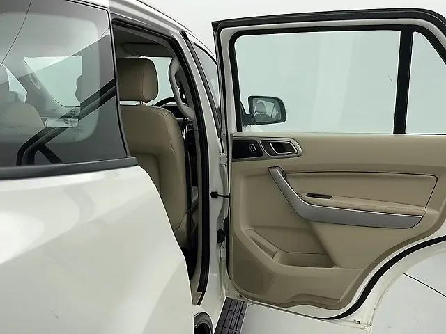 Used Ford Endeavour Titanium 2.2 4x2 MT in Bangalore