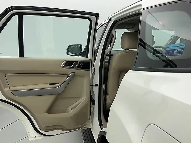 Used Ford Endeavour Titanium 2.2 4x2 MT in Bangalore
