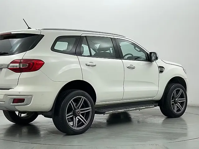 Used Ford Endeavour Titanium 2.2 4x2 MT in Bangalore