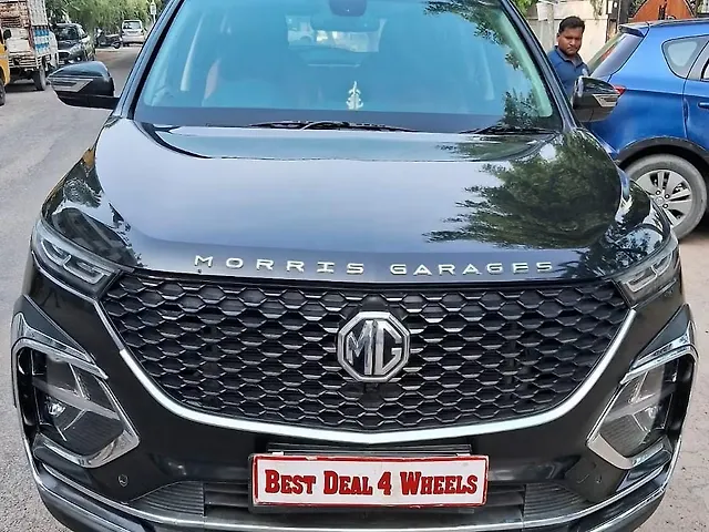 Used 2022 MG Hector Plus in Lucknow