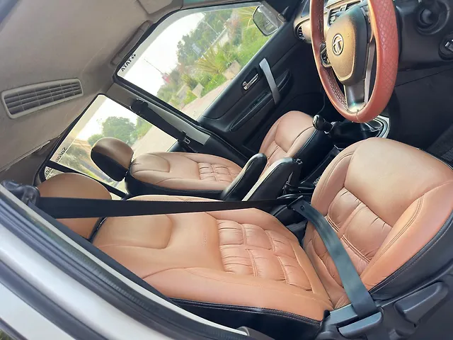 Used Tata Safari Storme 2019 2.2 EX 4X2 in Lucknow