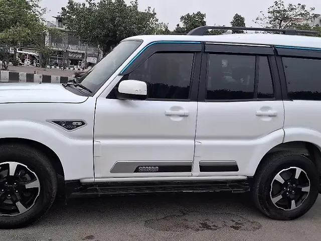 Used Mahindra Scorpio S11 MT 7S CC in Lucknow