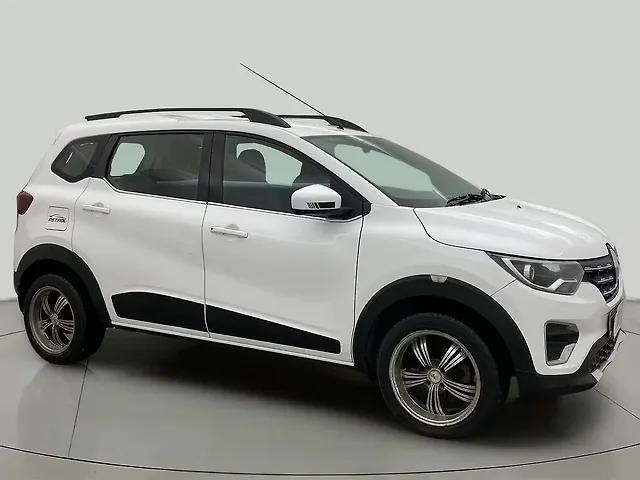 Used 2021 Renault Triber in Pune