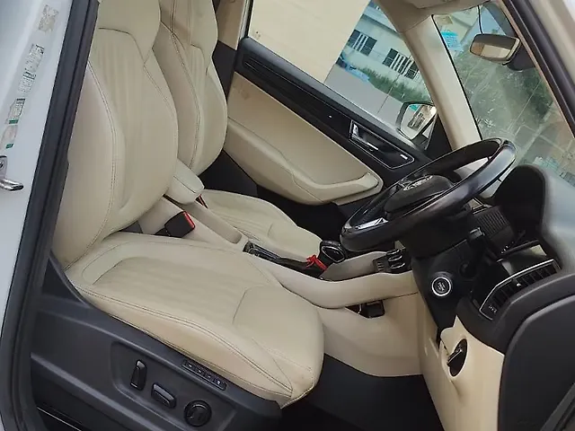 Used Skoda Kodiaq [2017-2020] L&K 2.0 TDI 4x4 AT in Mohali