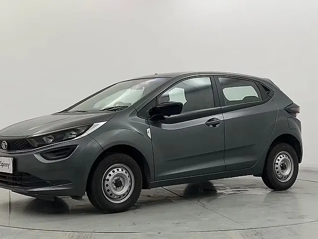 Used 2023 Tata Altroz in Delhi