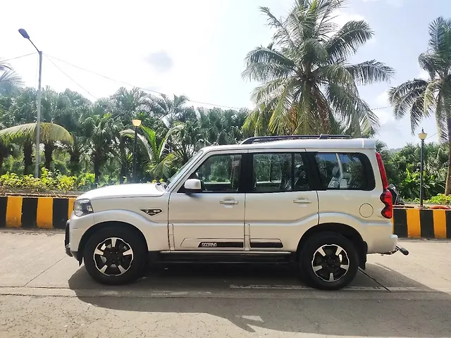 Used Mahindra Scorpio S11 MT 7S in Mumbai