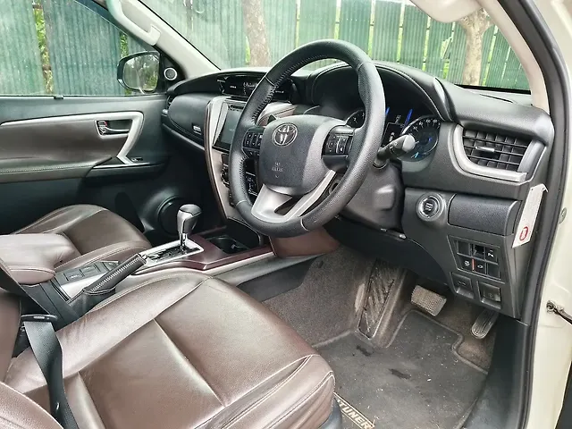 Used Toyota Fortuner [2016-2021] 2.8 4x2 AT [2016-2020] in Mumbai