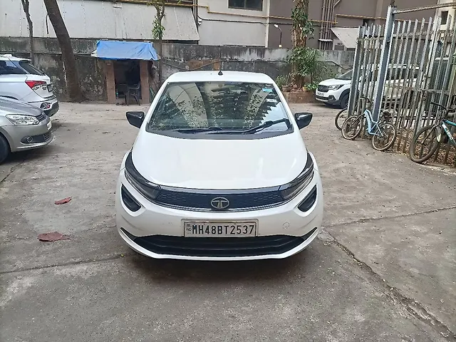 Used 2020 Tata Altroz in Mumbai